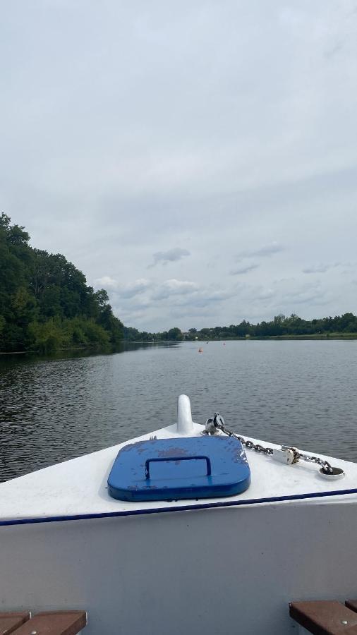 Bateau-hôtel Zouw Hausboat Zakotven -pouze *