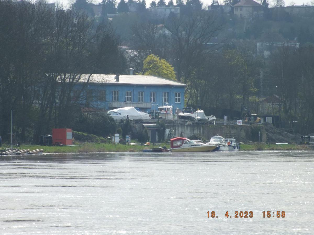 Zouw Hausboat Zakotven -pouze Bateau-hôtel *