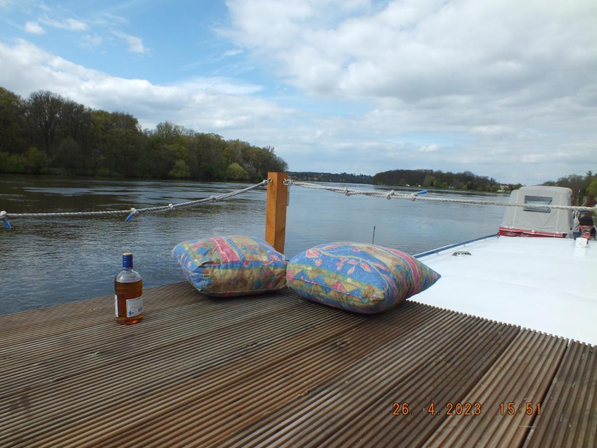 Zouw Hausboat Zakotven -pouze *