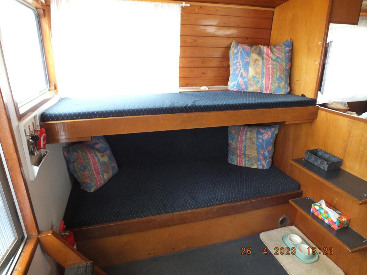 Zouw Hausboat Zakotven -pouze Bateau-hôtel *