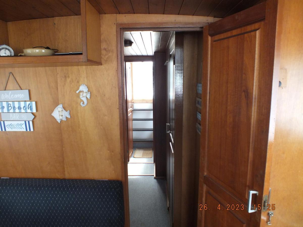 Zouw Hausboat Zakotven -pouze Roudnice nad Labem